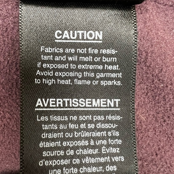 COLUMBIA Women’s XCQ Waist Length Fitted Burgundy Lightweight Jacket- Size Small - Picture 10 of 12